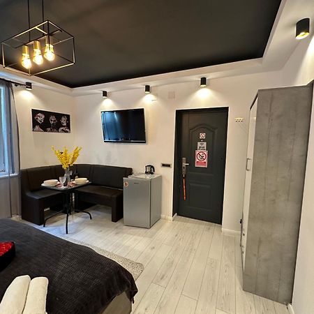 The Fame - Modern Studio In Top Location & Parking Craiova Luaran gambar